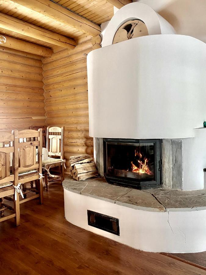 Chalet Four Seasons Villa Tatariv Luaran gambar